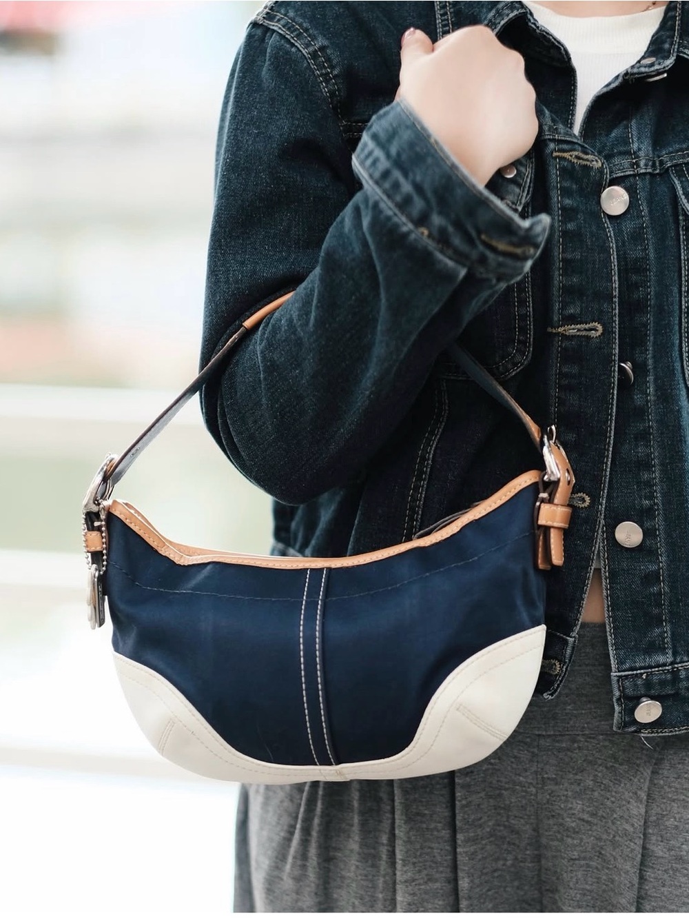 NEW! vintage Coach Soho Y2K mini crescent hobo bag in navy blue fabricCoach